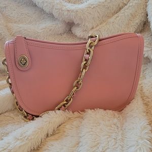 Coach Swinger Candy Pink
